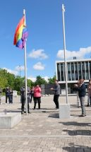 Applaus bei der Flaggenhissung