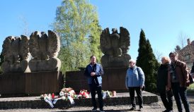 Gedenken am polnischen Ehrenmal