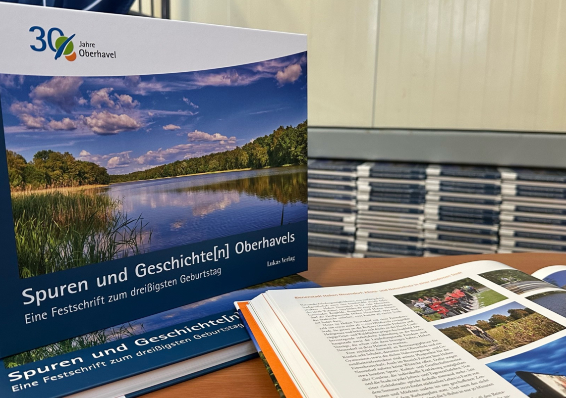 Die Chronik des Landkreises Oberhavel ist erhältlich.
