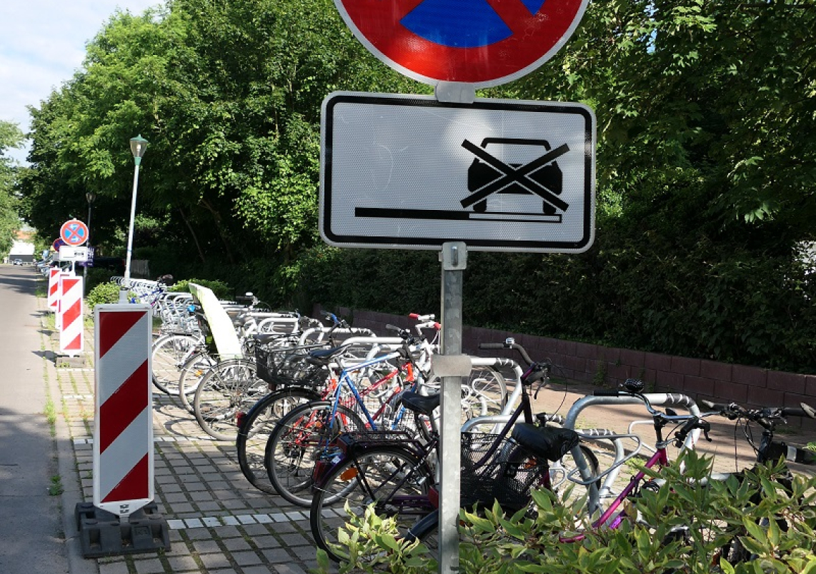 Fahrradständer Mittelstraße