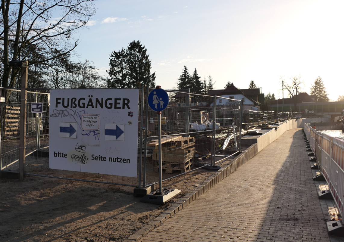 Gehweg EÜ Karl-Marx-Str. Gehweg EÜ Karl-Marx-Str.