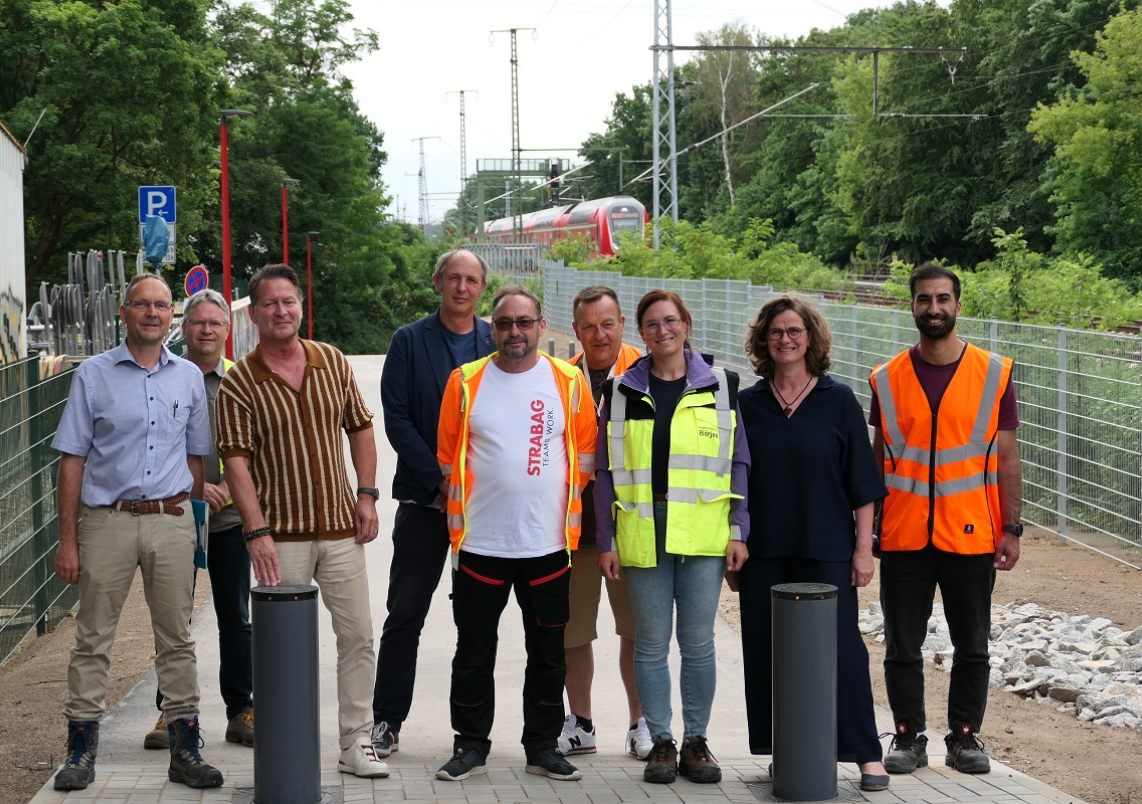Eröffnung des verlängerten Waidmannsweges als Rettungsweg.