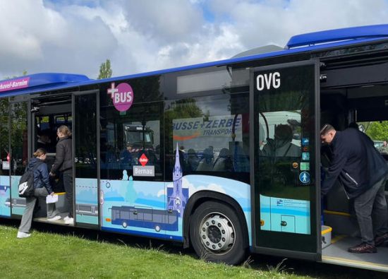 Schulbus der OVG (Foto: Landkreis Oberhavel/Luisa Zock)