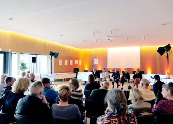 Podiumsdiskussion am 21. Mai 2026 zum Thema "Der Wert von Kunst im öffentlichen Raum" Podiumsdiskussion am 21. Mai 2026 zum Thema "Der Wert von Kunst im öffentlichen Raum"